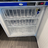 VWR -20C Undercounter Freezer image 1